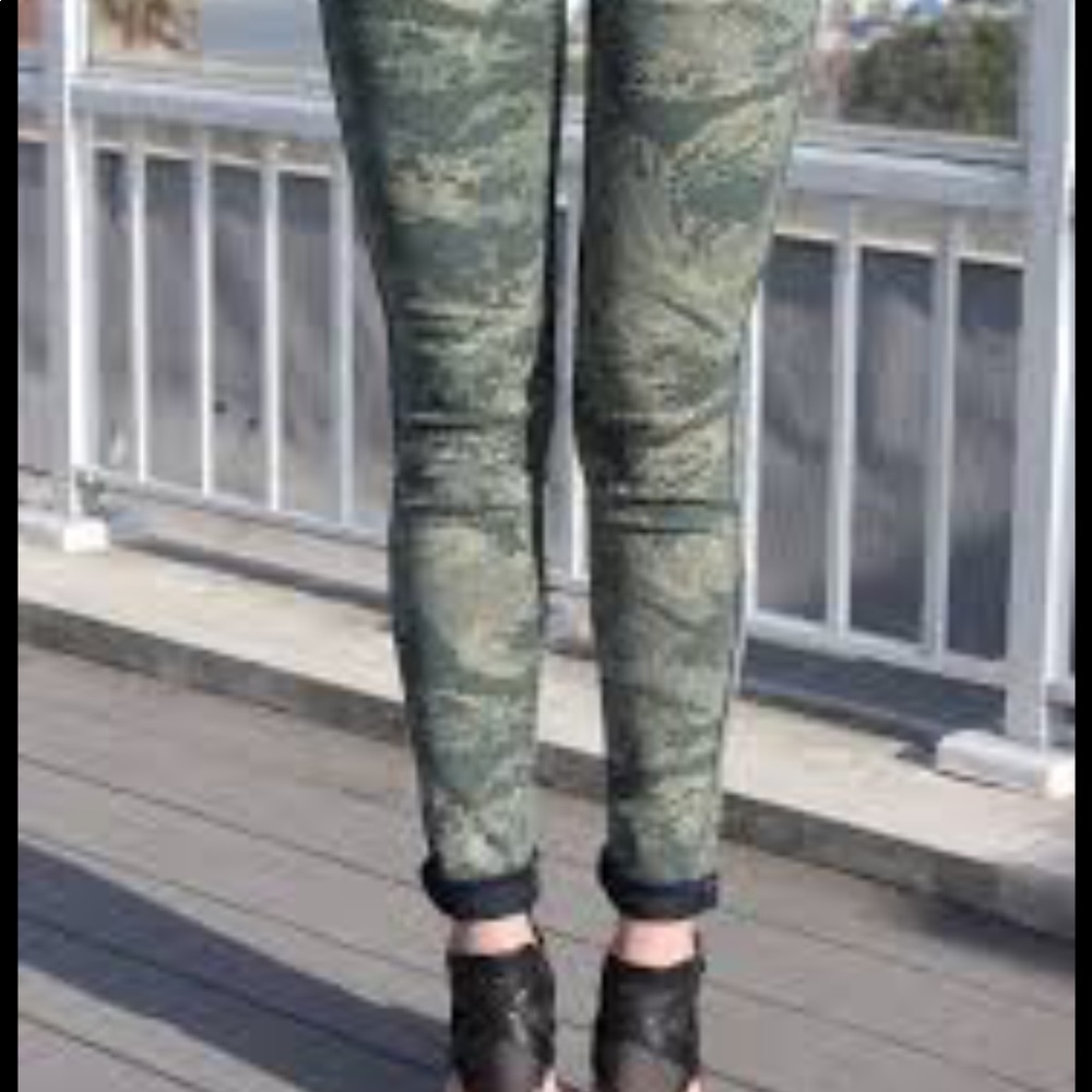 Cult of individuality reversible skinny jeans